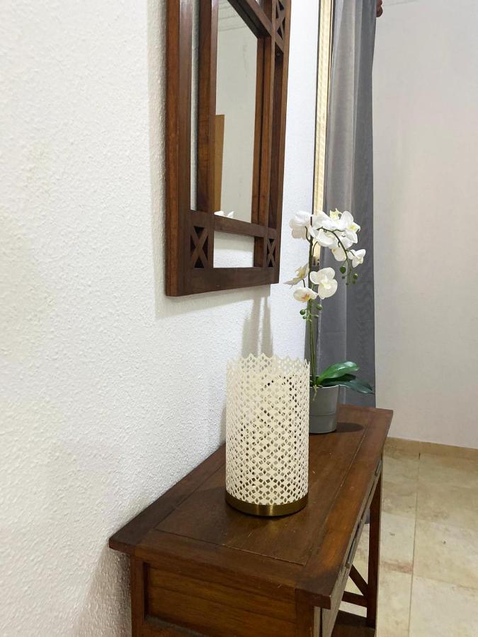 Valencia Cerca Al Puerto Shared Apartment Exterior photo